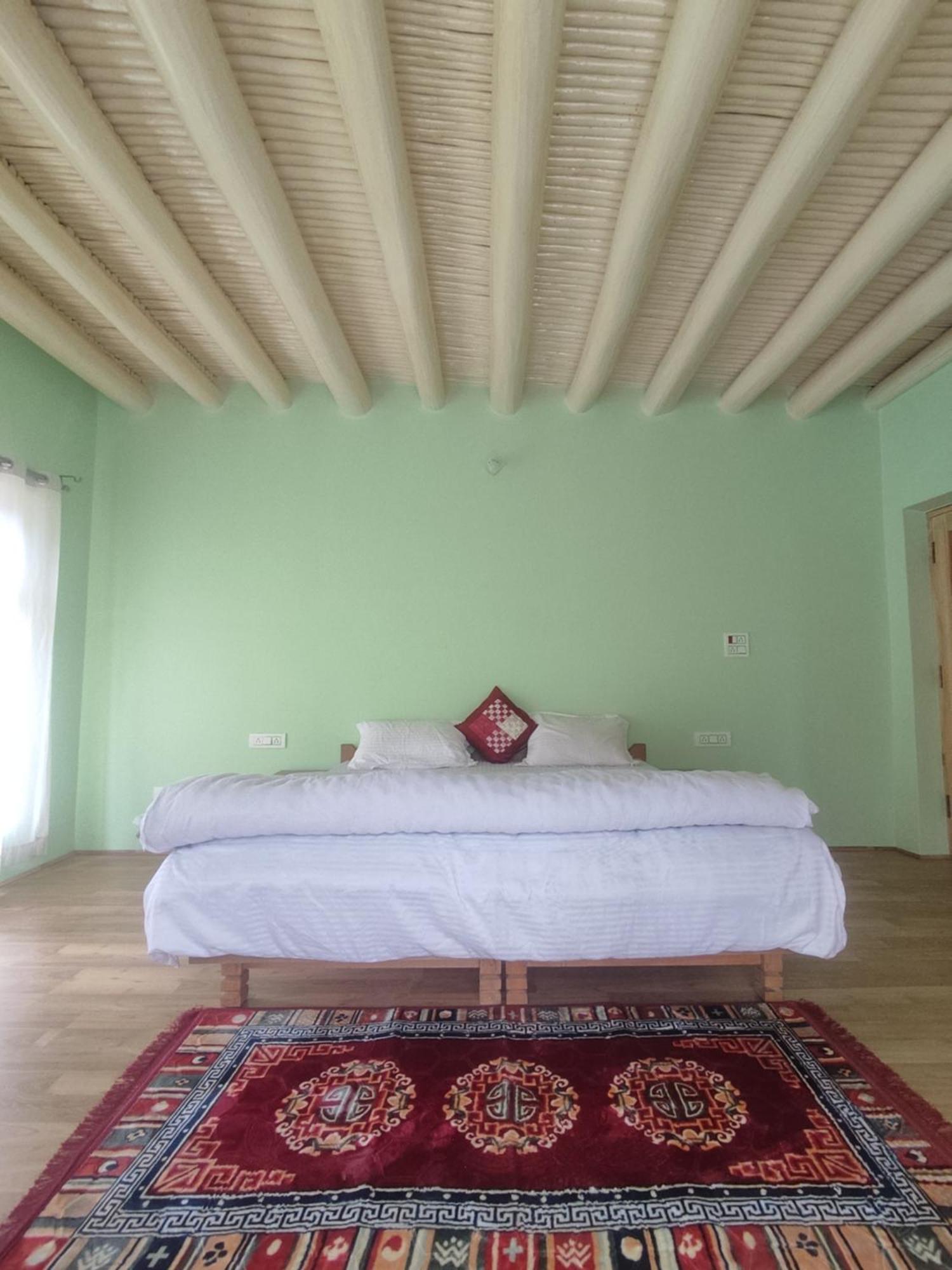 Streamlet Homestay Лех Екстер'єр фото